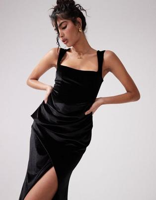 ASOS DESIGN velvet plunge square neck midi dress with draped skirt in black tuote hintaan 16€ liikkeestä Asos