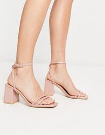 Truffle Collection square toe block heel barely there sandals in beige tuote hintaan 14,5€ liikkeestä Asos