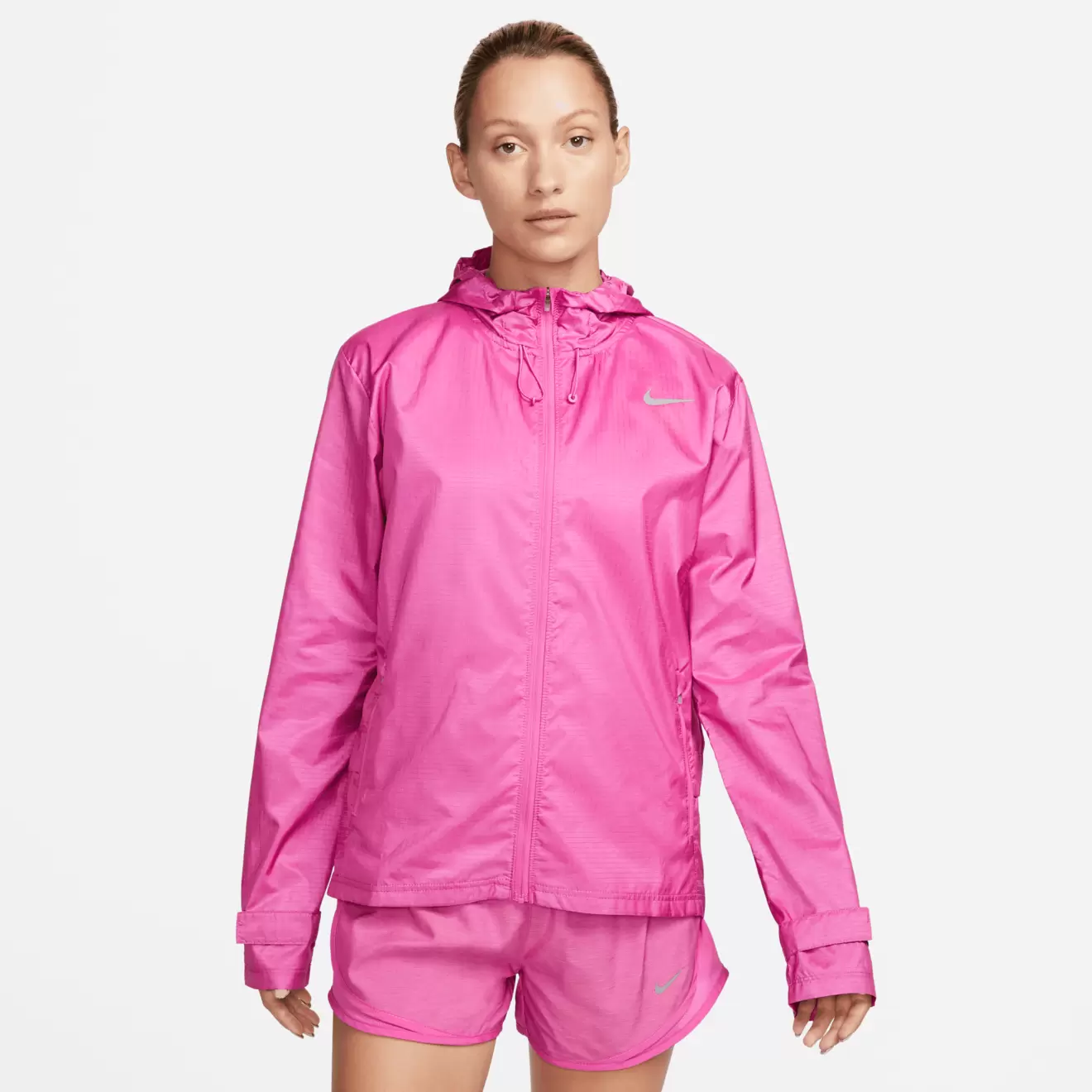 Essential Women's Running Jacket - naisten tuulitakki tuote hintaan 87,9€ liikkeestä Budget Sport