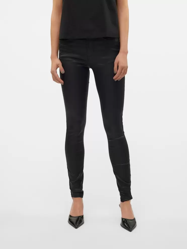 VMFLASH Normaali vyötärö Skinny fit Farkut tuote hintaan 44,99€ liikkeestä Vero Moda