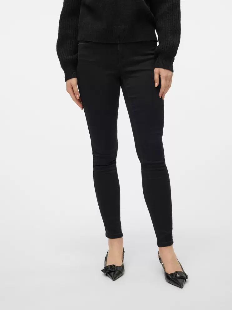 VMSOPHIA Korkea vyötärö Skinny fit Farkut tuote hintaan 59,99€ liikkeestä Vero Moda