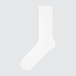 Colour Socks tuote hintaan 3,9€ liikkeestä Uniqlo