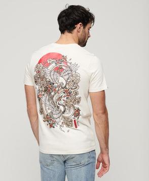 Kuvioitu Tokyo-T-paita tuote hintaan 44,99€ liikkeestä Superdry