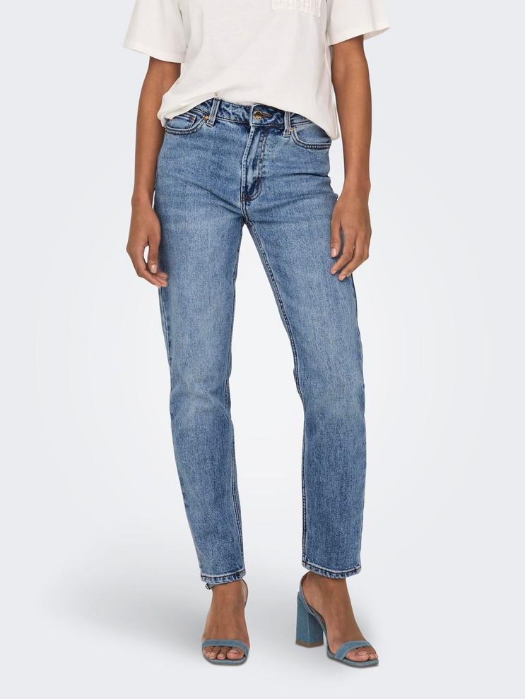 ONLEmily life hw ankle Straight fit jeans tuote hintaan 44,99€ liikkeestä Only