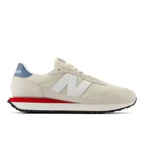 237 Men's tuote hintaan 63€ liikkeestä New Balance