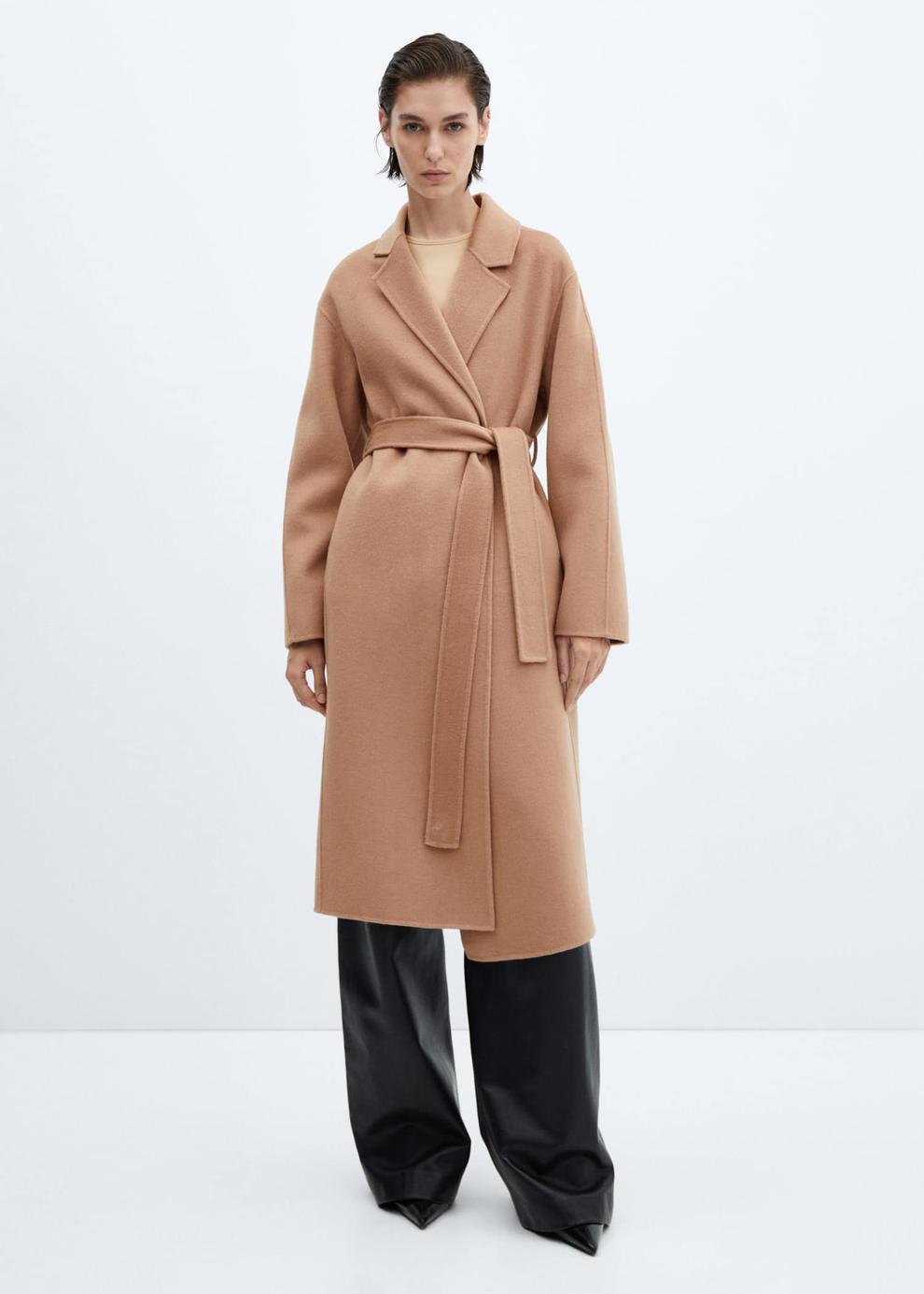 Belt handmade coat tuote hintaan 99,99€ liikkeestä Mango