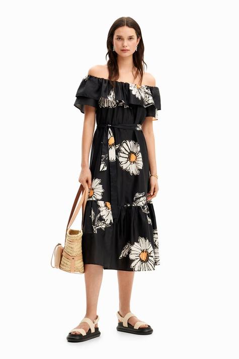 New collection Daisy ruffle midi dress tuote hintaan 139€ liikkeestä Desigual
