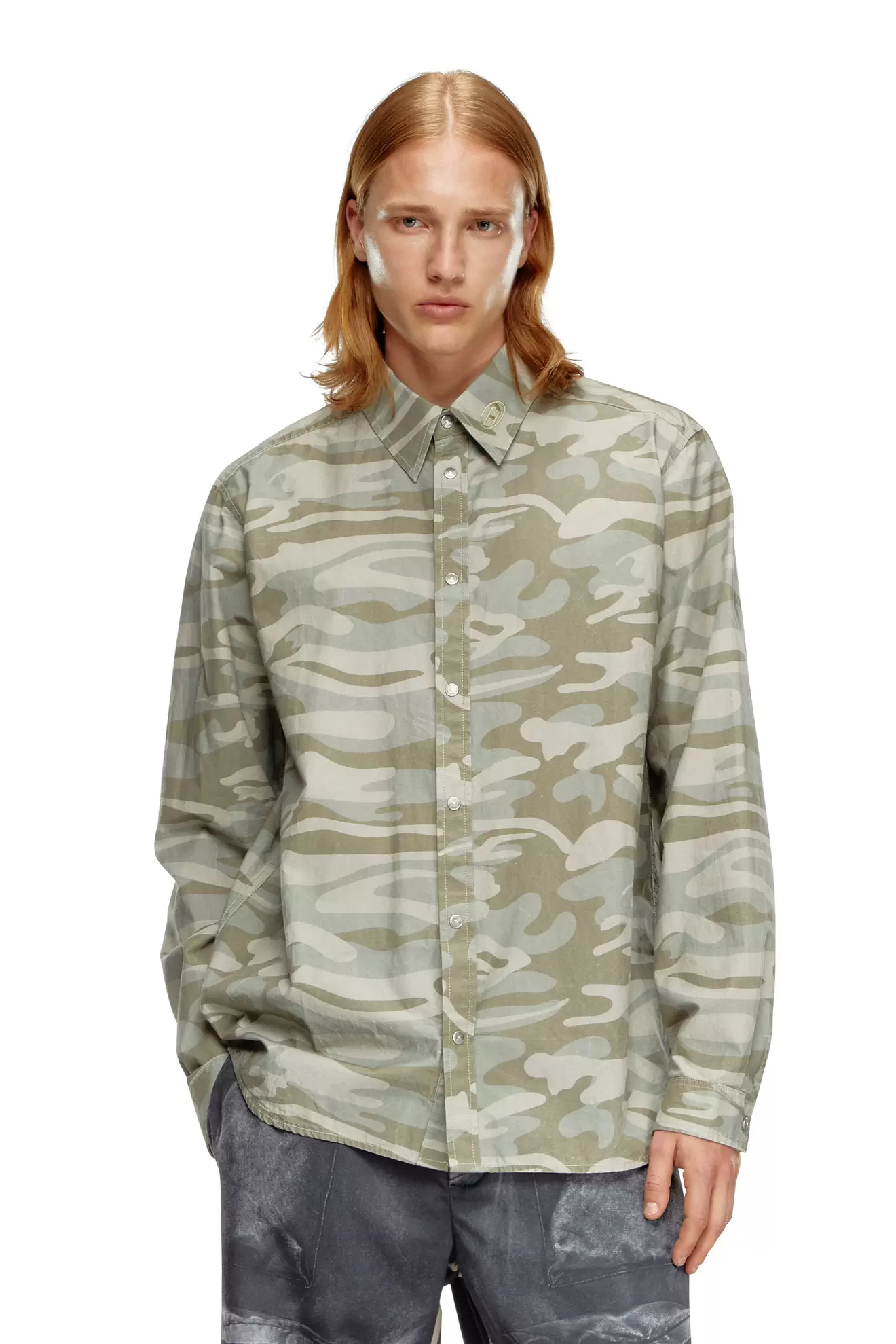 Poplin shirt with camo print tuote hintaan 250€ liikkeestä Diesel