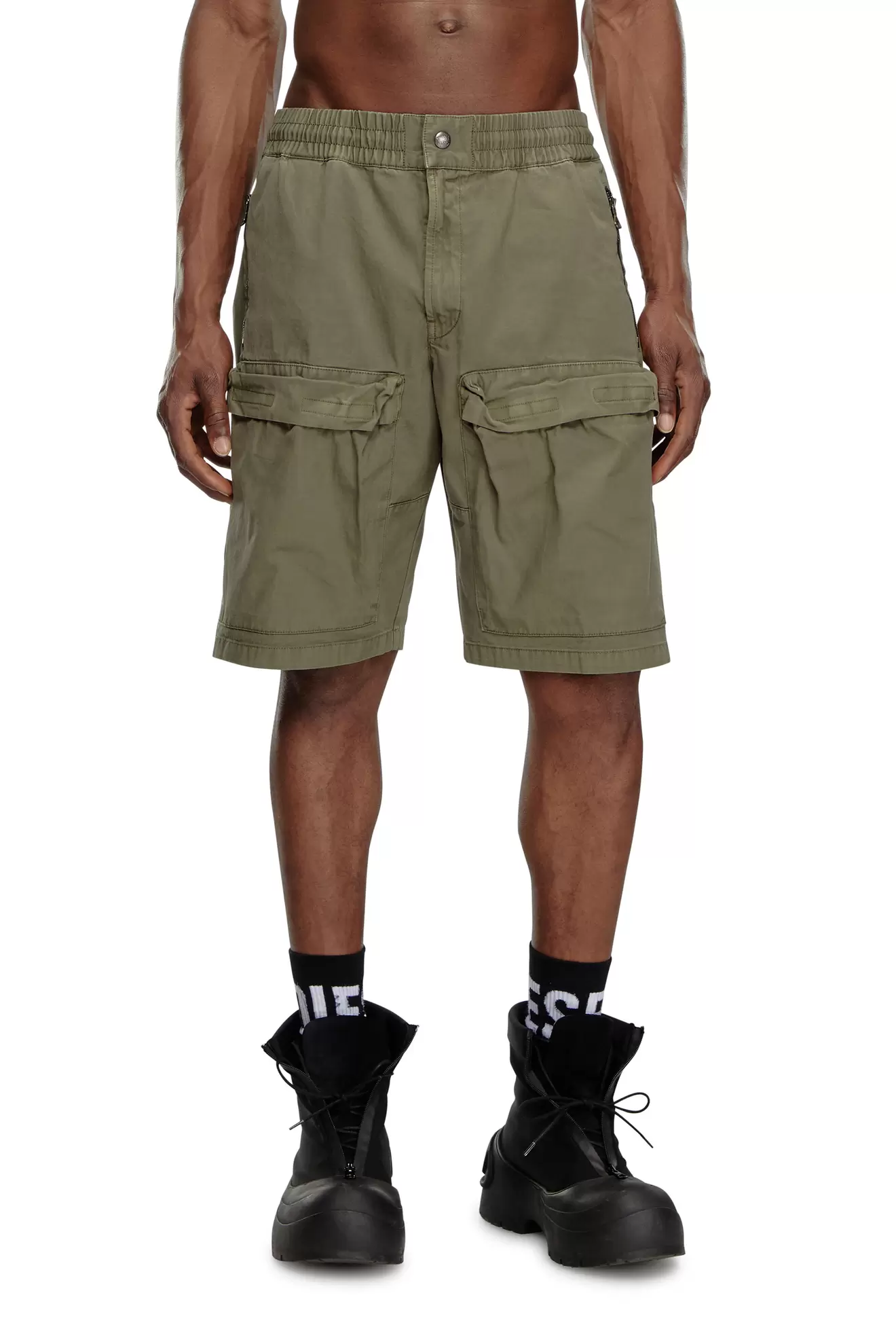 Cargo shorts in faded organic cotton tuote hintaan 195€ liikkeestä Diesel