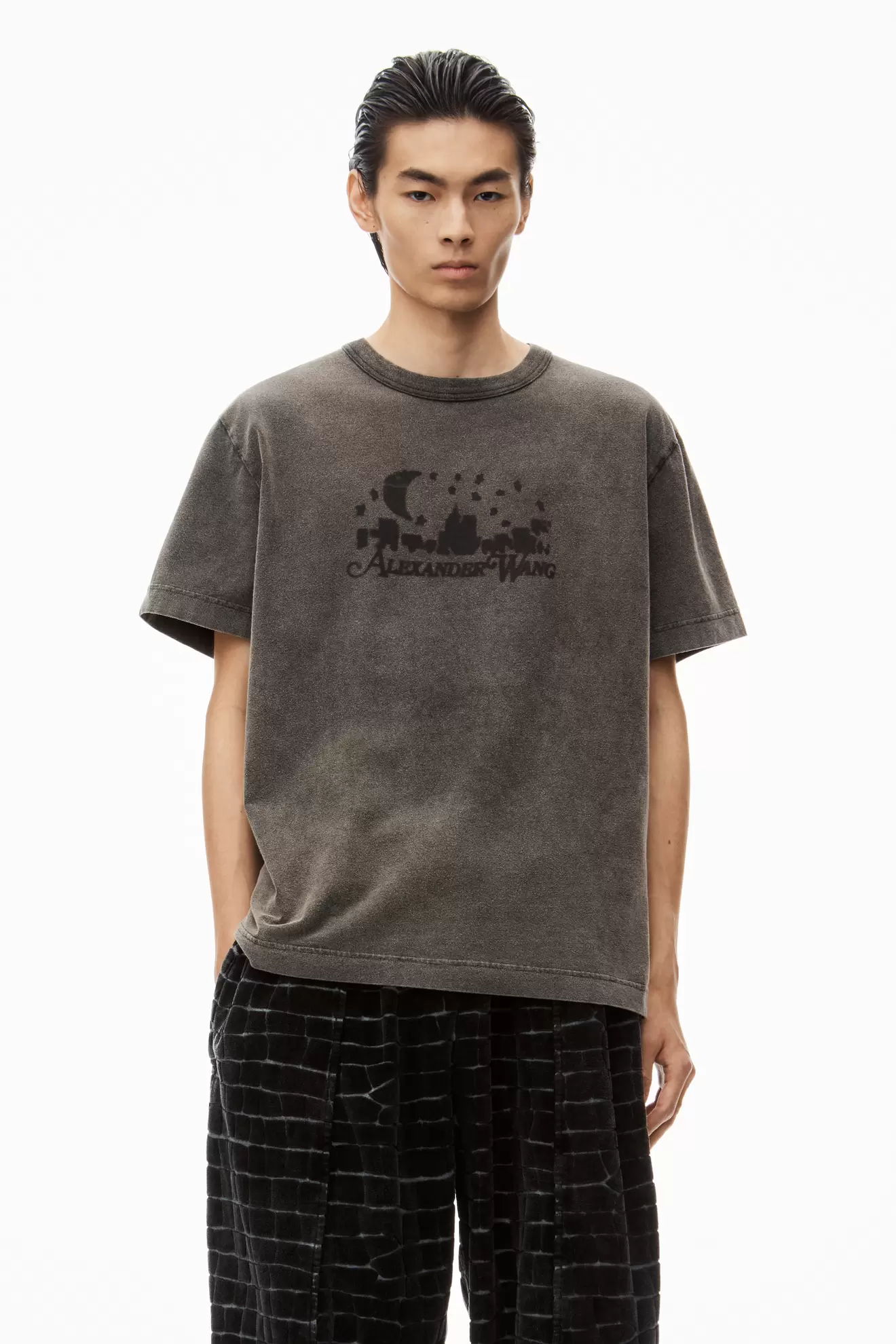 Distressed Skyline tee in Sueded Cotton Terry tuote hintaan 355€ liikkeestä Alexander Wang