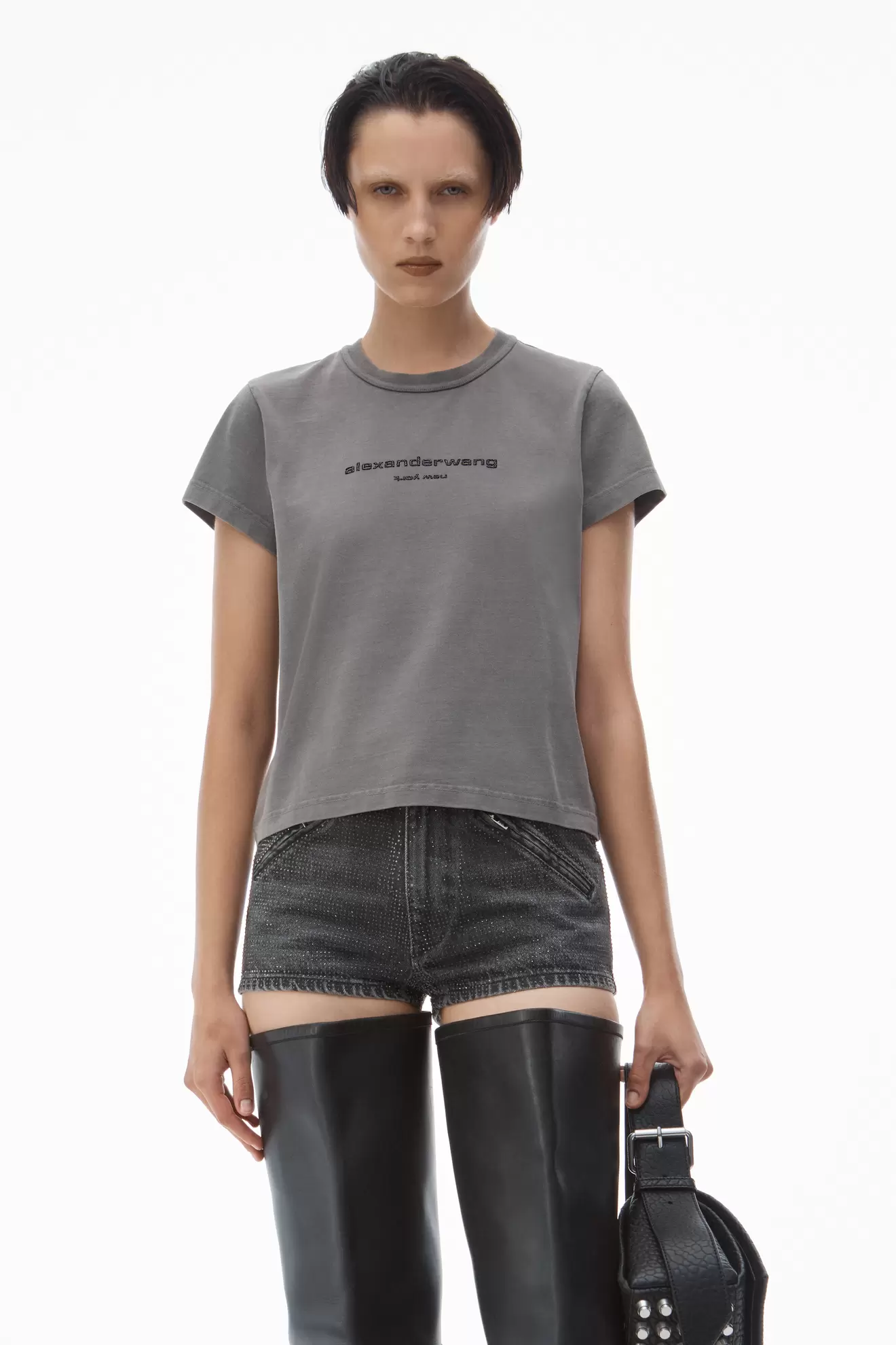 Shrunken glitter puff logo tee in cotton tuote hintaan 215€ liikkeestä Alexander Wang