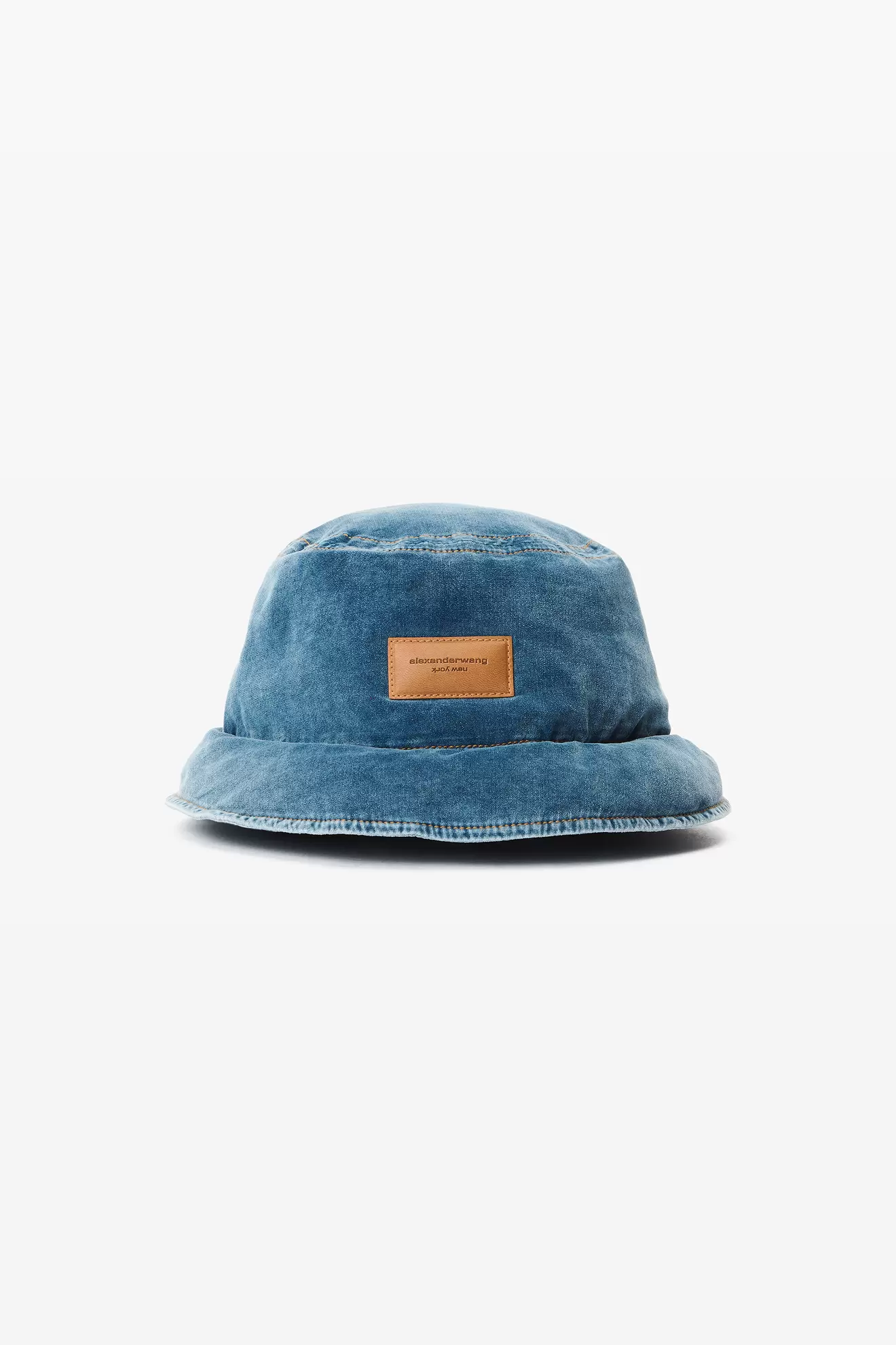 Down bucket hat in cotton velvet tuote hintaan 440€ liikkeestä Alexander Wang