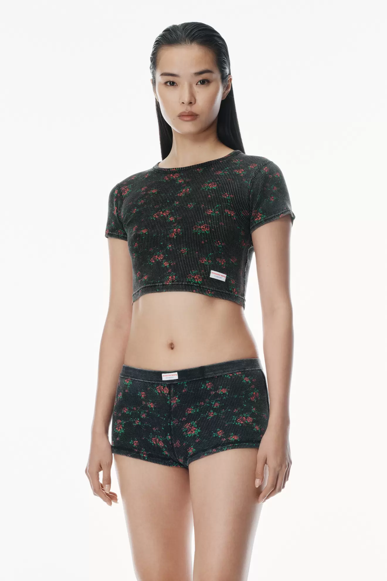 Floral-print ribbed cotton baby tee tuote hintaan 65€ liikkeestä Alexander Wang