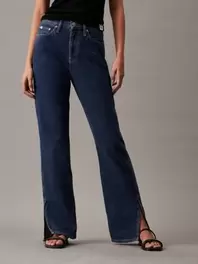 High Rise Straight Jeans tuote hintaan 90€ liikkeestä Calvin Klein