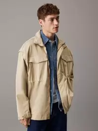 Unisex 2-in-1 Cotton Twill Jacket tuote hintaan 183€ liikkeestä Calvin Klein