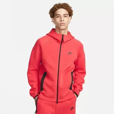 Nike Huppari NSW Tech Fleece 24 FZ - Punainen/Musta tuote hintaan 90,95€ liikkeestä Unisport